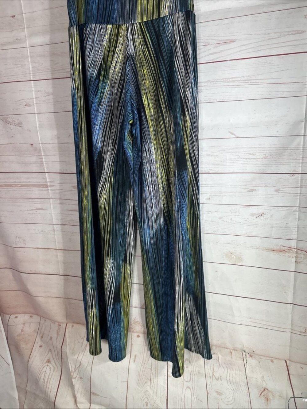 Clara Sun Woo Pants Women's Size Medium flair Leg Pull On Stretch Blue Gold Gray - Picture 4 of 10